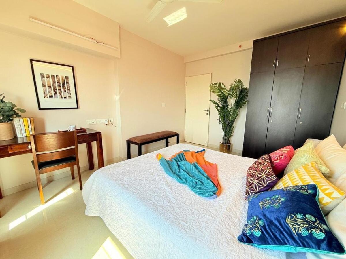 5 Star Luxury Pool, Gym Near Airport Bkc *