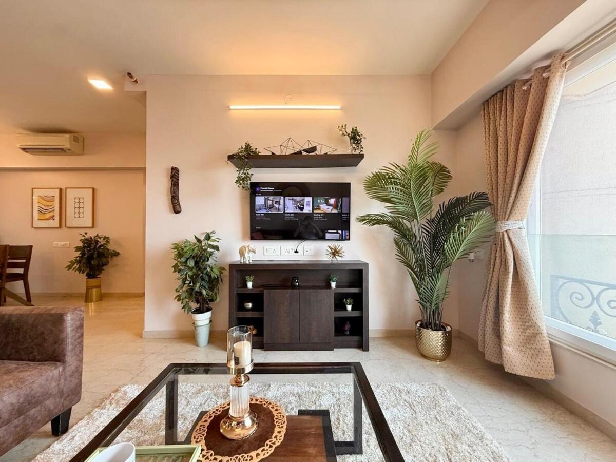 5 Star Luxury Pool, Gym Near Airport Bkc * Mumbai
