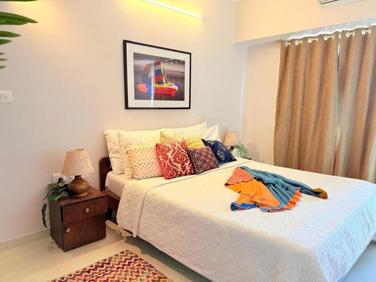 Apartment 5 Star Luxury Pool, Gym Near Airport Bkc Mumbai