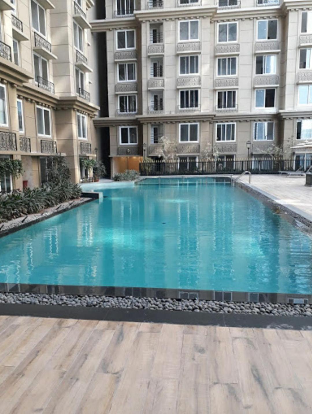 5 Star Luxury Pool, Gym Near Airport Bkc Mumbai